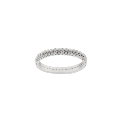 Elegantní prsten zdobený jemnými  brilianty dokola