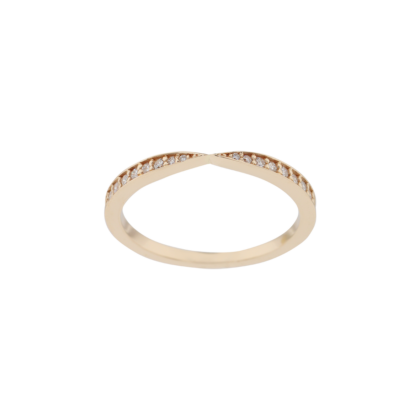 Elegantní prsten se zúženou šínou uprostřed zdobený brilianty