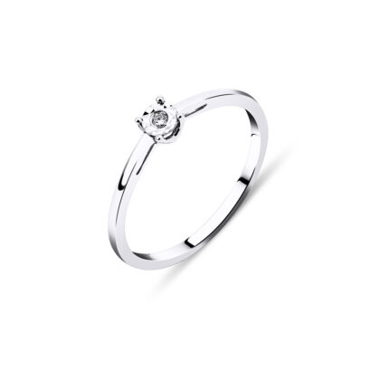 Jemný zásnubní prsten na čtyři krapny s malým briliantem zdobený diamantovým brusem